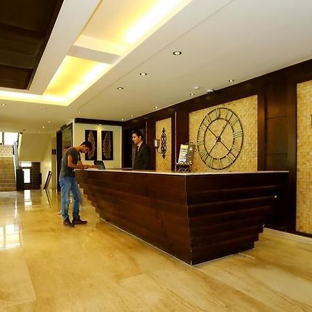 Hotel Pine Spring Wazir Bagh Srīnagar Dış mekan fotoğraf