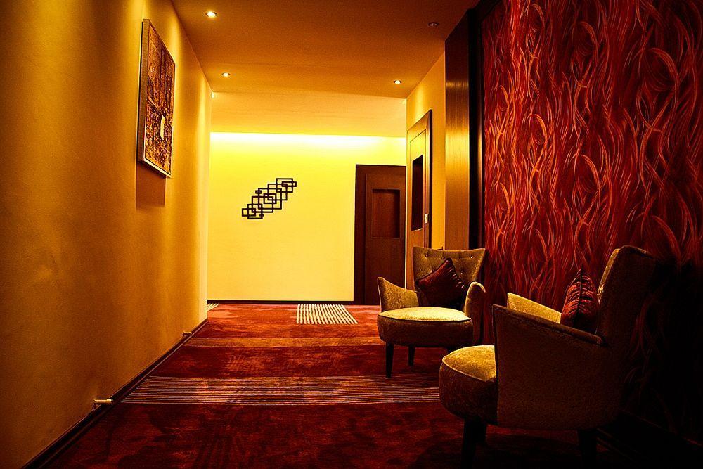Hotel Pine Spring Wazir Bagh Srīnagar Dış mekan fotoğraf
